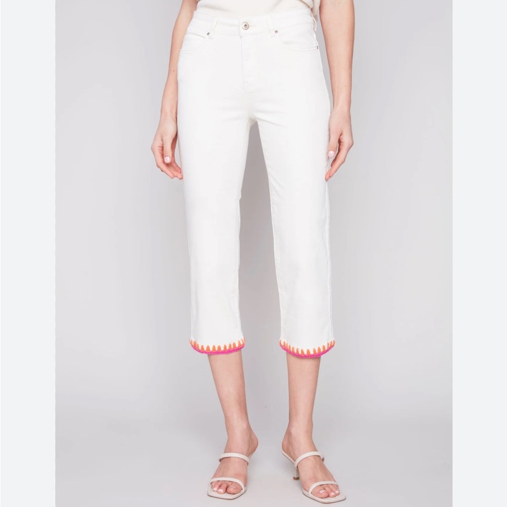 Charlie B Jeans Cream Straight Leg Cropped Embroidered Hem Stretch NWT
